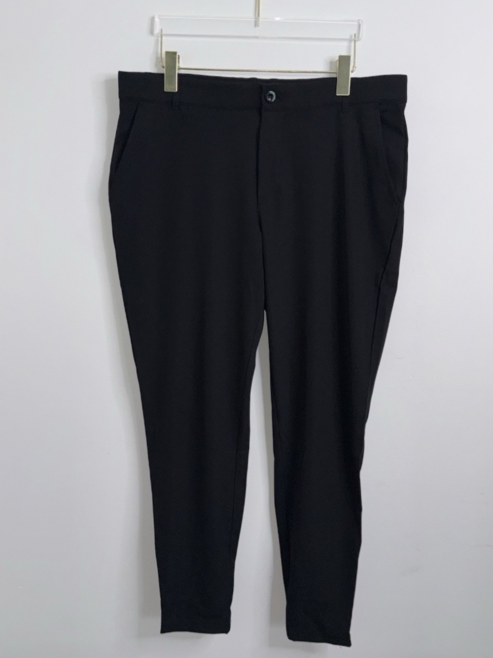 Pins & Aces Jogger Pants Black Mens Sz 34 Golf Preppy Performance-wear EUC